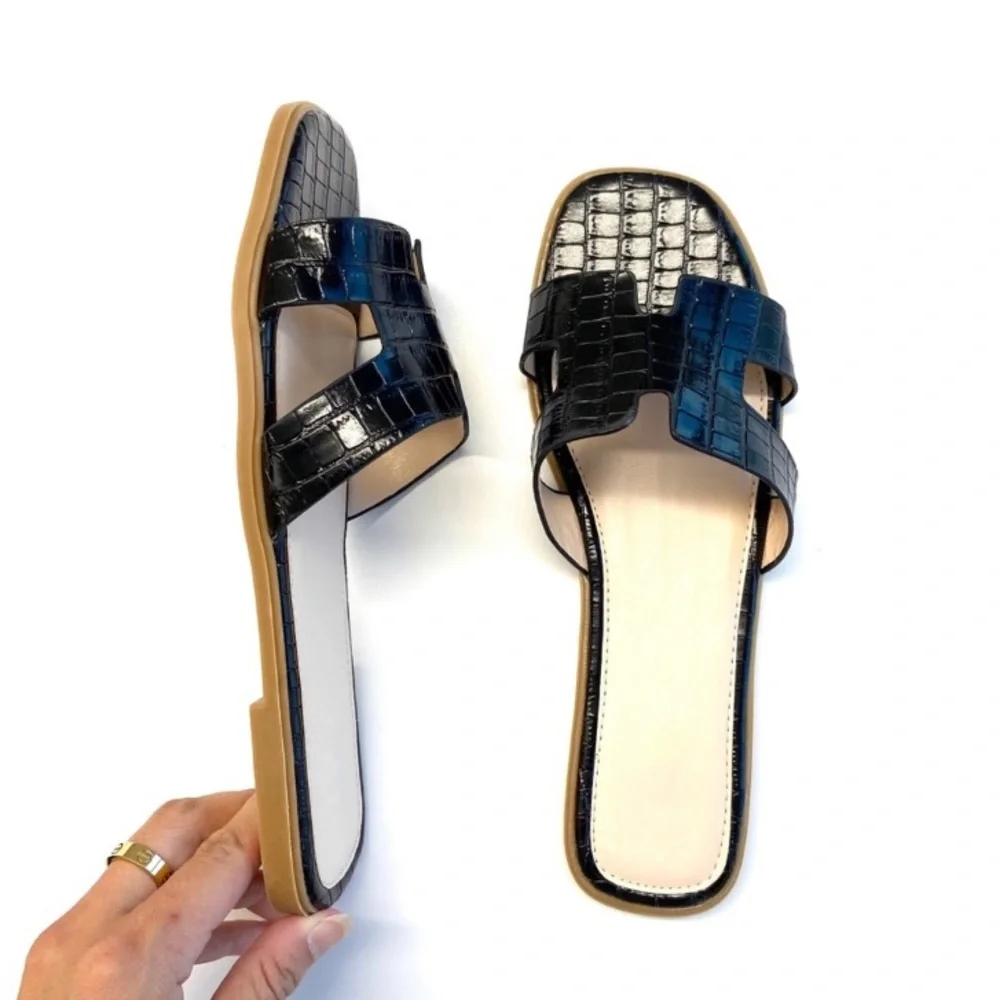 Croc H Sandals - Picture 1 of 3